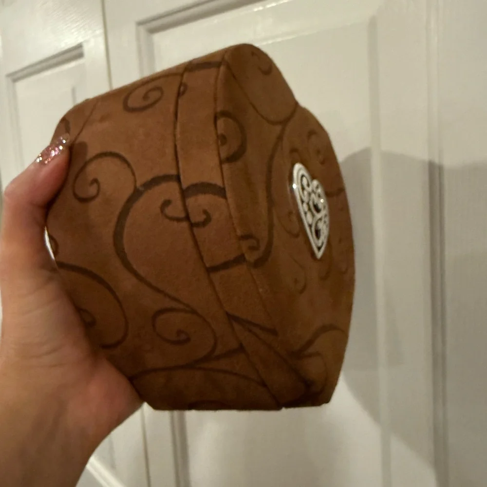 Brighton Suede Heart Shaped Jewelry Box - Picture 10 of 11